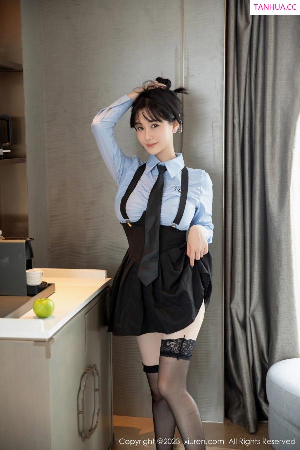   [XiuRen]高清写真图 2023.07.26 No.7140 柚琪Rich 性感学妹第13张图片